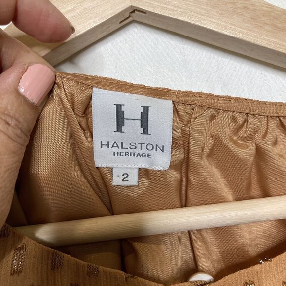 Halston Heritage Silk Dolman Short Sleeve Top V Neck Keyhole Button Detail - Picture 12 of 12